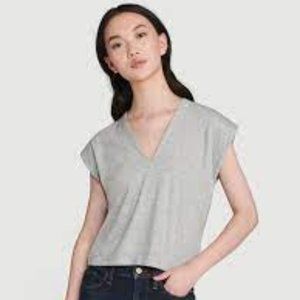 NWT FRAME Women's Le Mid Rise V-Neck Tee, Size M